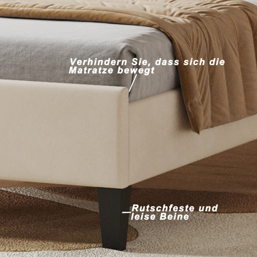 Cremefarbiges Polsterbett mit Muschelrahmen in 90 x 200 cm