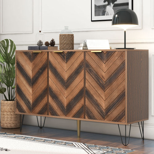 Einzigartiges dreitüriges Sideboard